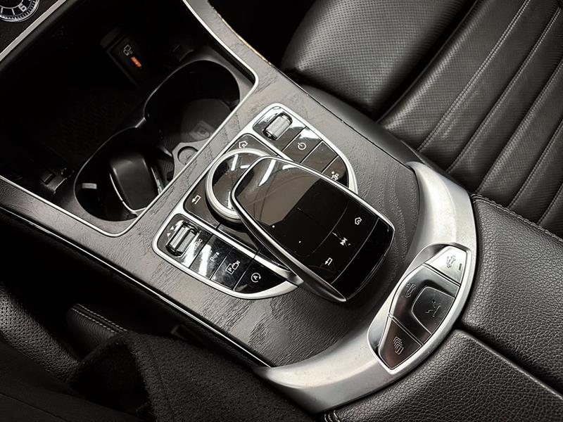 mercedes-benz C-Class 2019 - 16