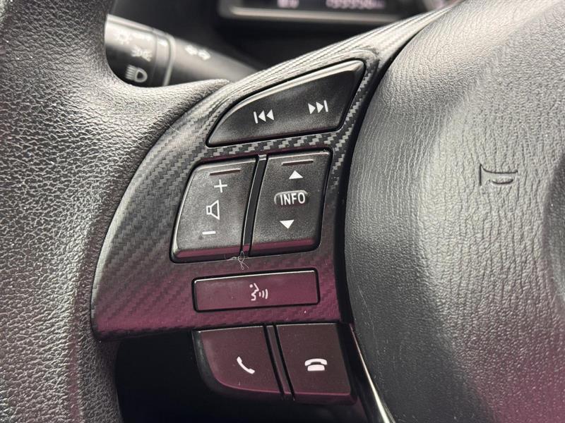 mazda Mazda3 2015 - 17