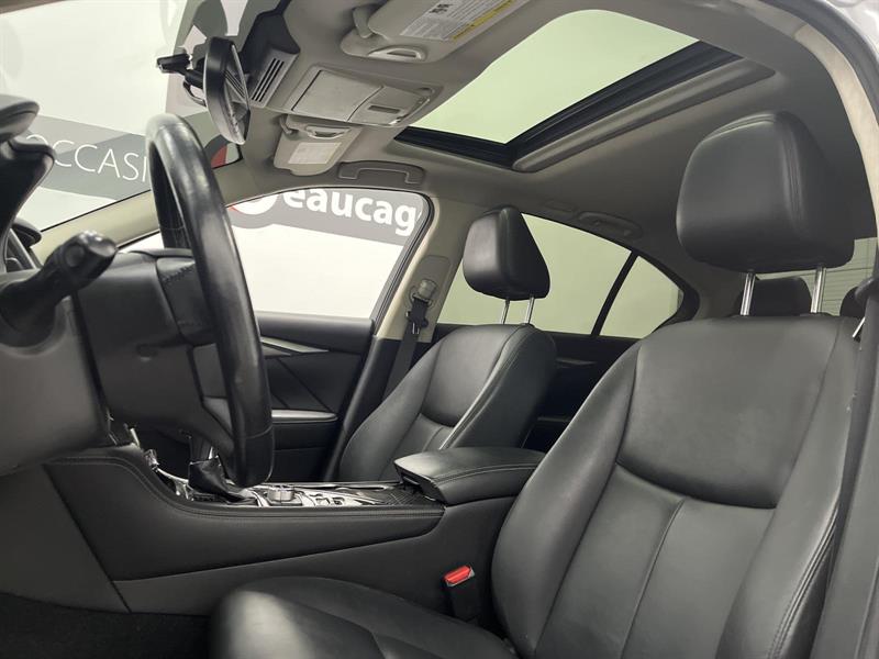 infiniti Q50 2017 - 11