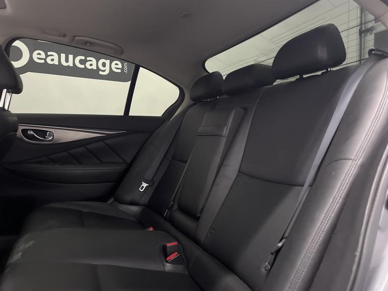 infiniti Q50 2017 - 12