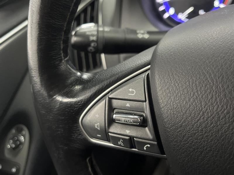 infiniti Q50 2017 - 16