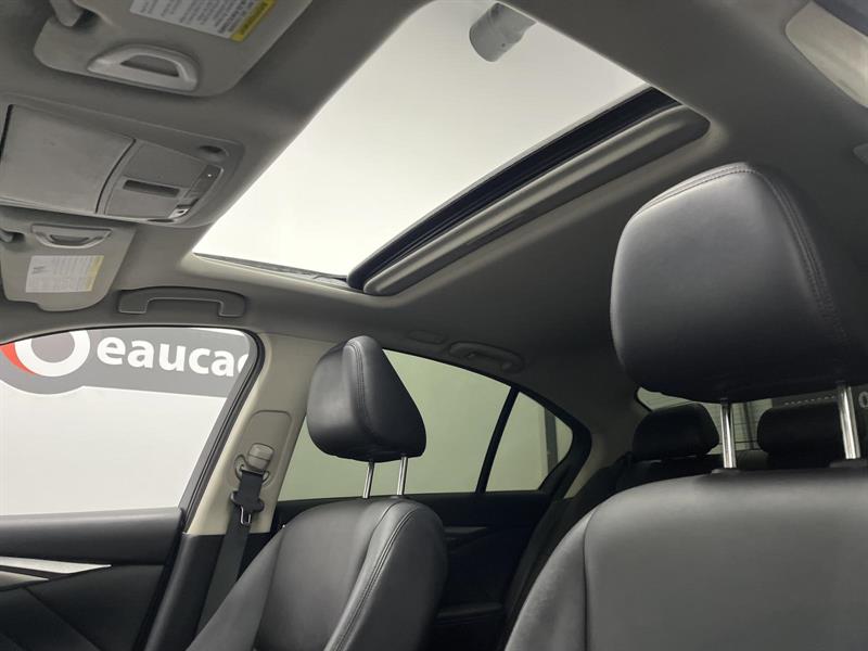 infiniti Q50 2017 - 25