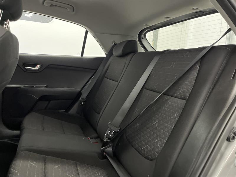 kia Rio 2022 - 10