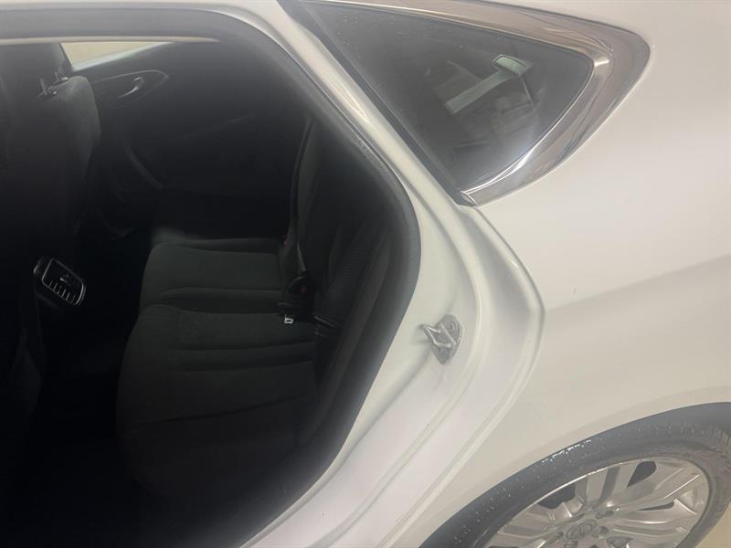 chrysler 200 2015 - 6