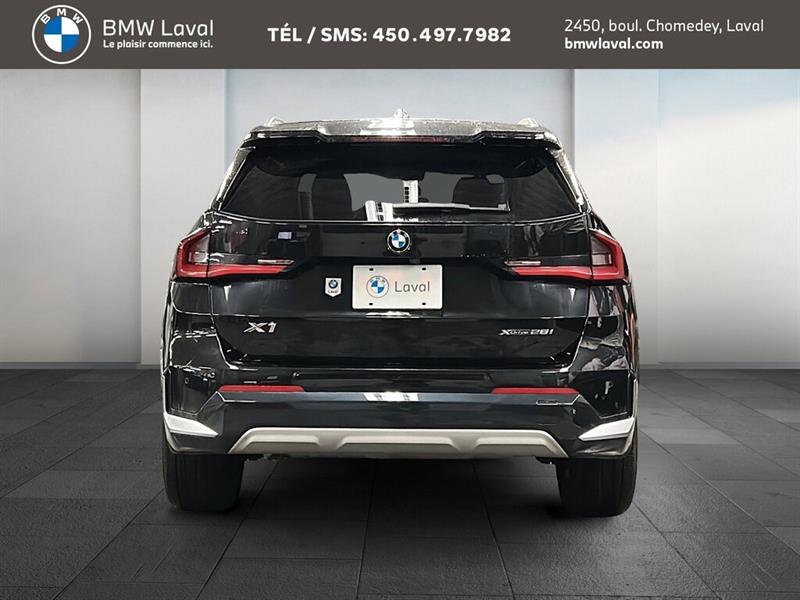 bmw X1 2024 - 8