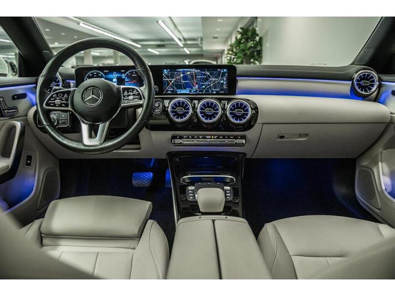 mercedes-benz CLA250 2023 - 25