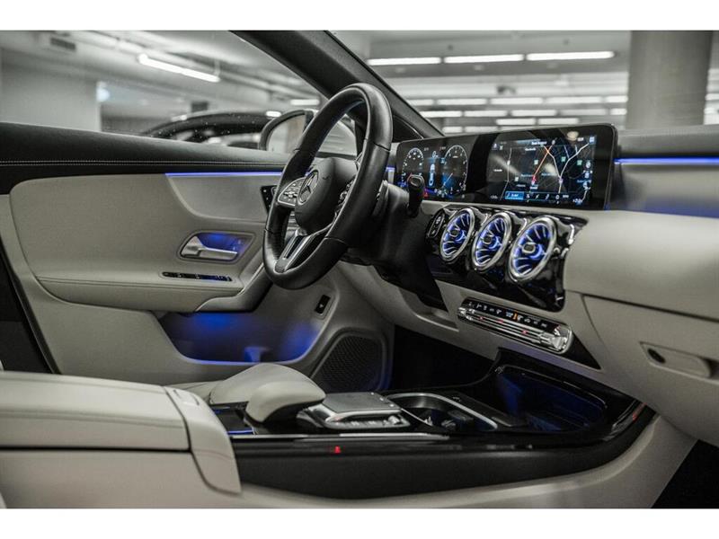 mercedes-benz CLA250 2023 - 28