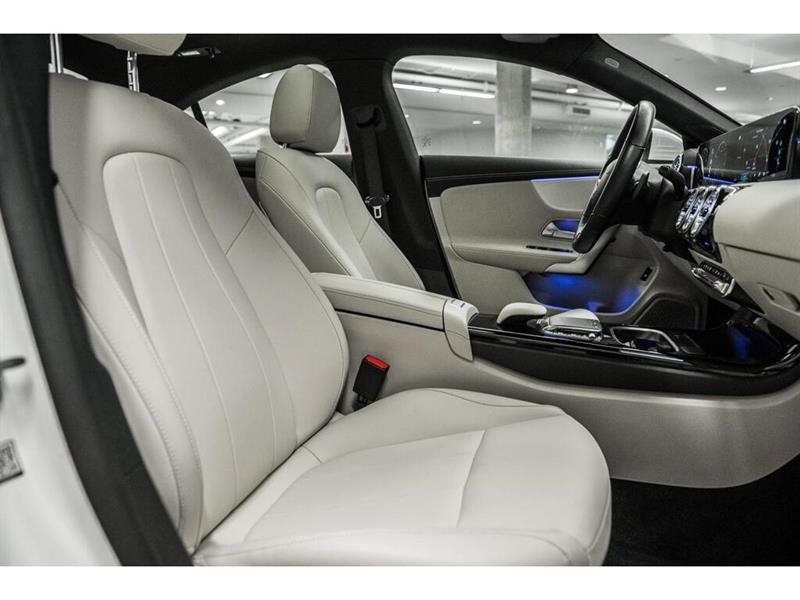 mercedes-benz CLA250 2023 - 29