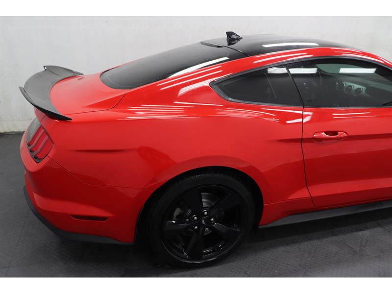 ford Mustang 2021 - 12