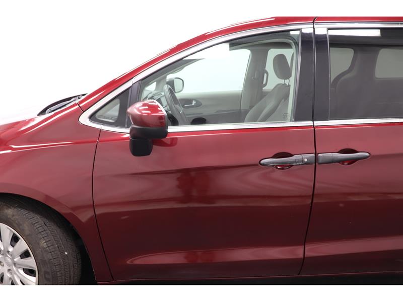 chrysler Pacifica 2018 - 3