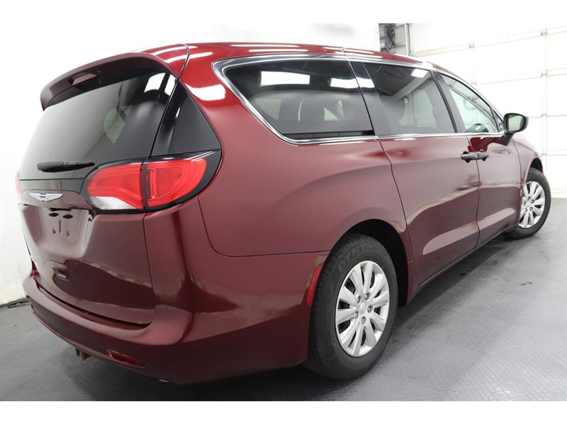 chrysler Pacifica 2018 - 10