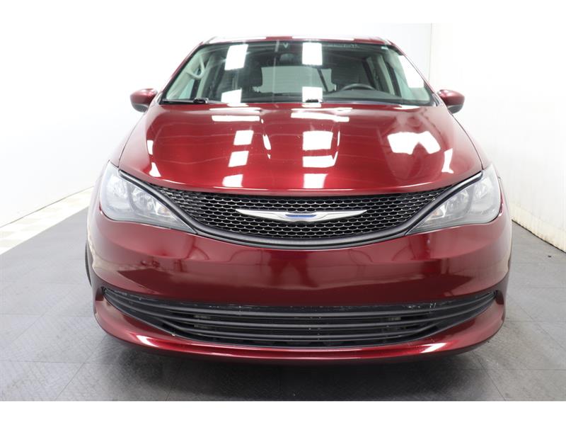 chrysler Pacifica 2018 - 16