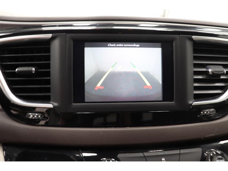 chrysler Pacifica 2018 - 25