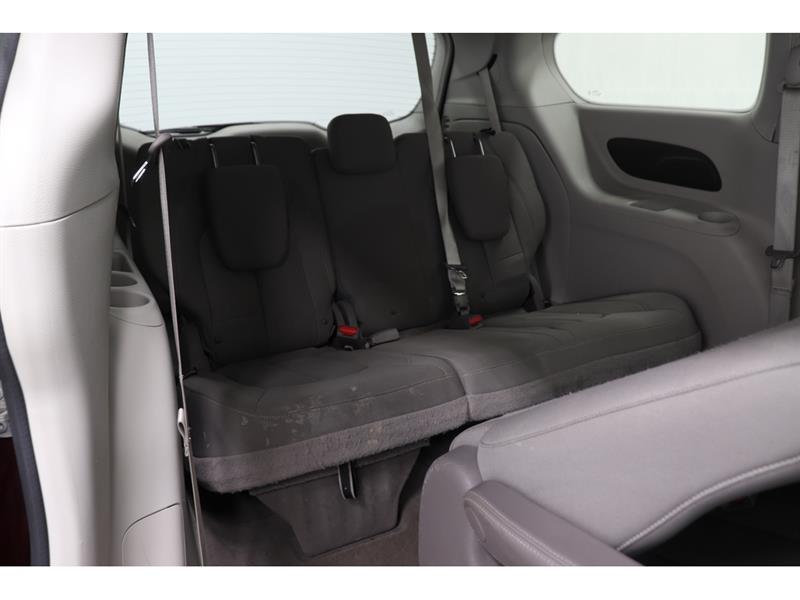 chrysler Pacifica 2018 - 29