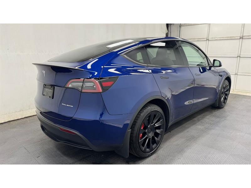 tesla Model Y 2024 - 8