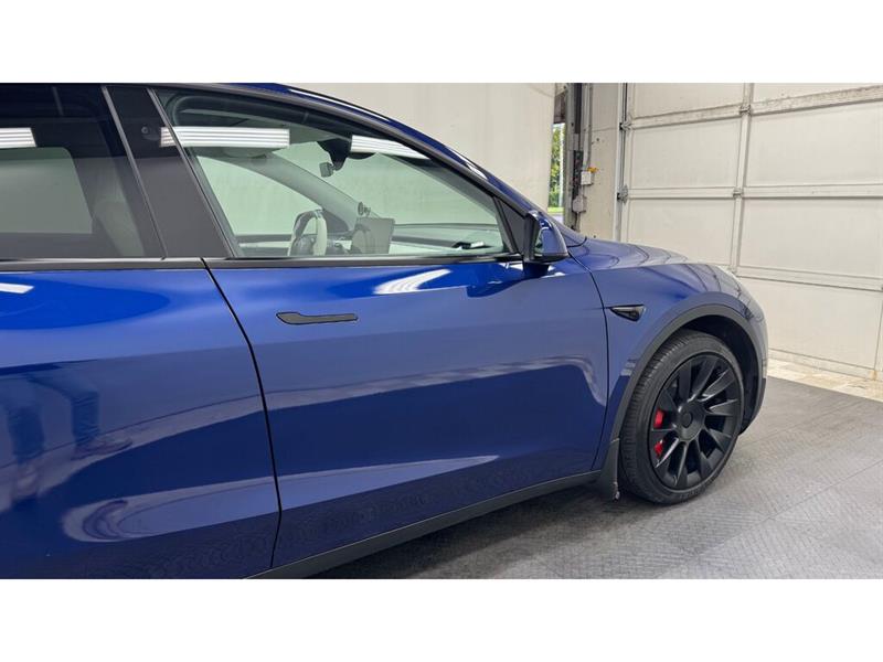 tesla Model Y 2024 - 10