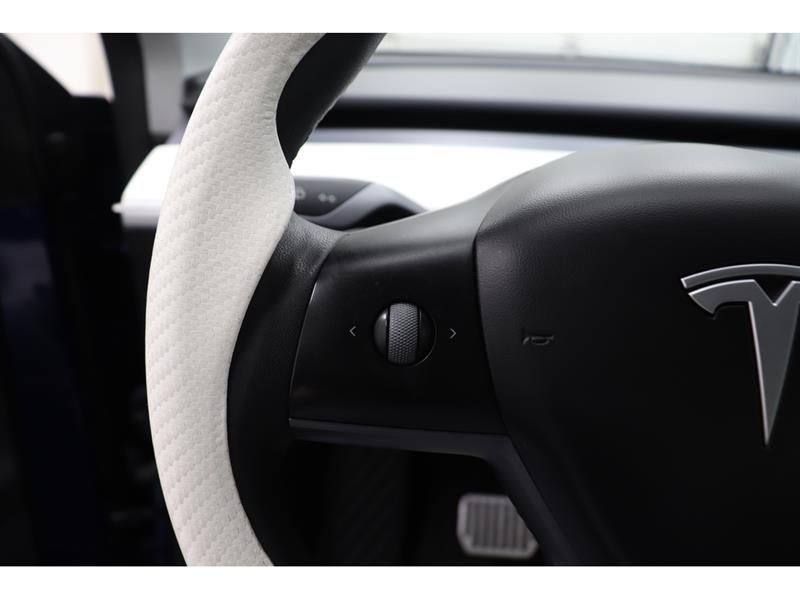 tesla Model Y 2024 - 16