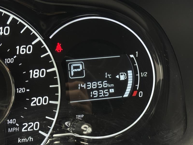 nissan Versa Note 2015 - 19