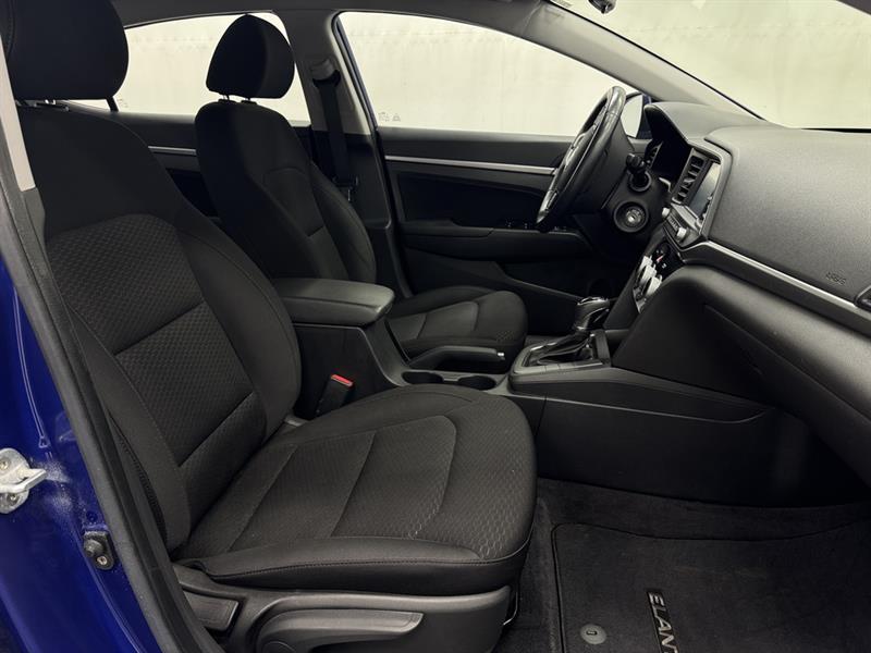 hyundai Elantra 2019 - 32