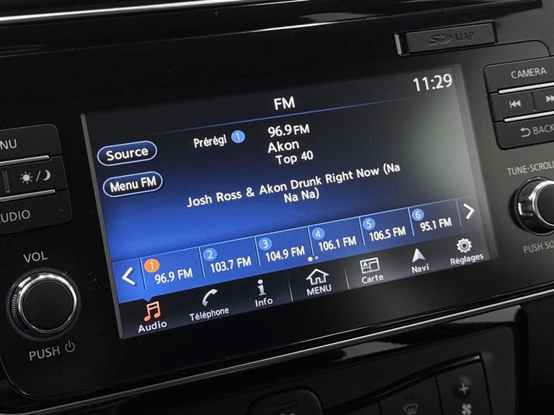 nissan LEAF 2019 - 24