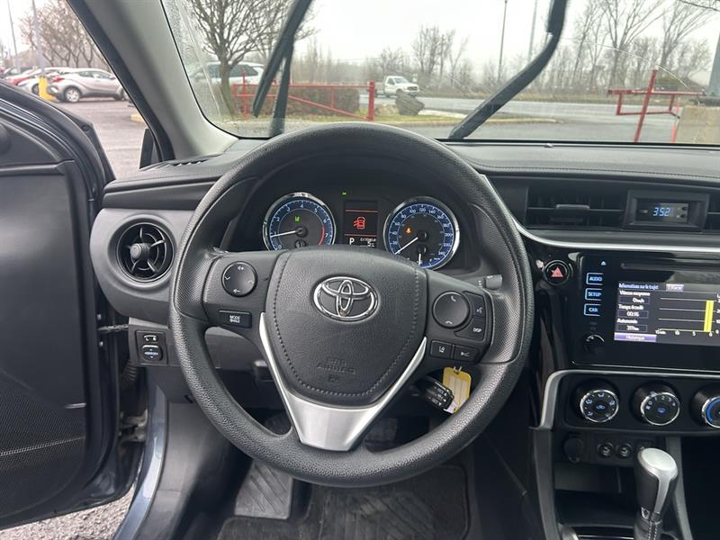 toyota Corolla 2018 - 11