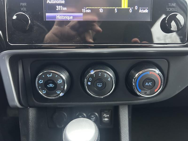 toyota Corolla 2018 - 17