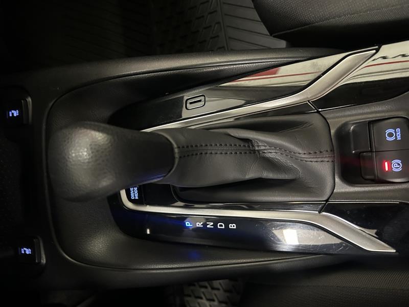 toyota Corolla 2021 - 13