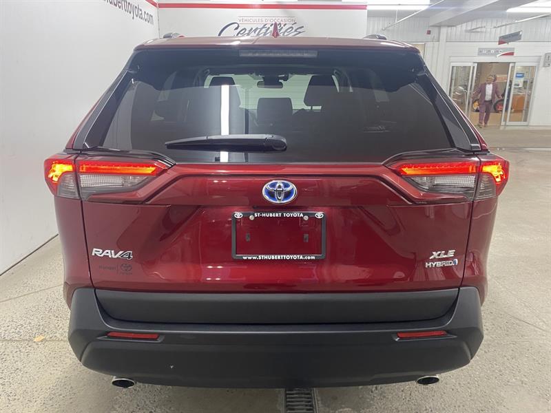 toyota RAV4 2021 - 12