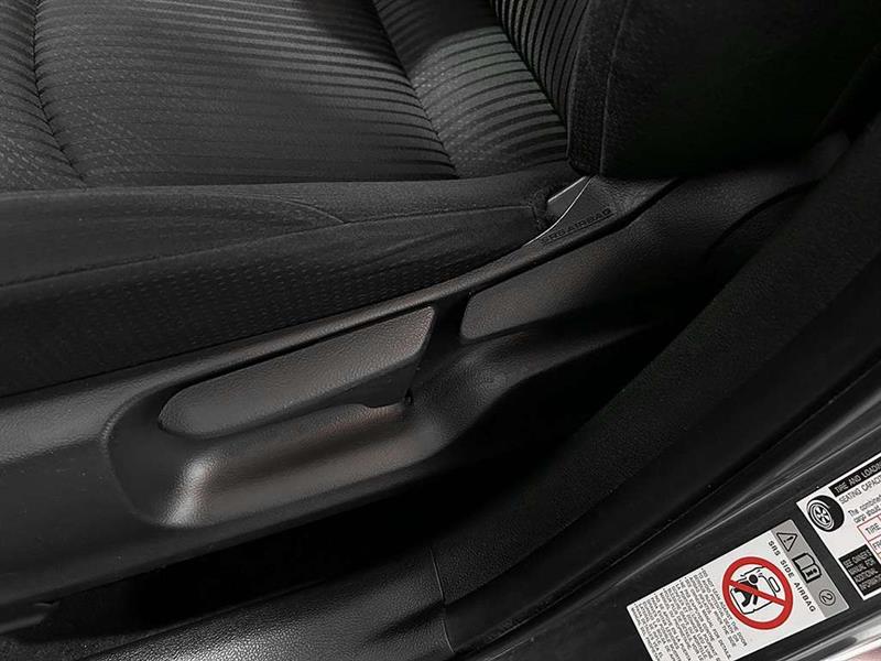 toyota Prius Prime 2022 - 14