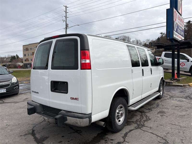gmc Fourgonnette Savana utilitaire 2023 - 5