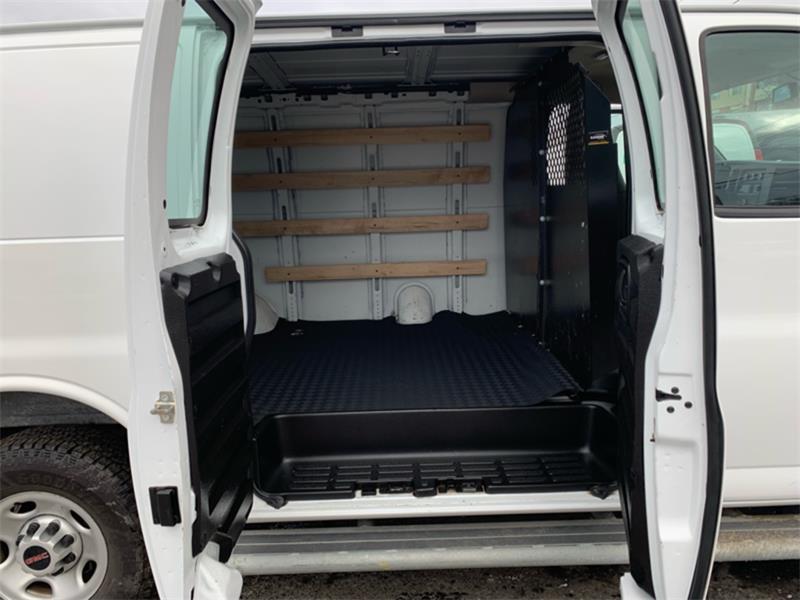 gmc Fourgonnette Savana utilitaire 2023 - 14