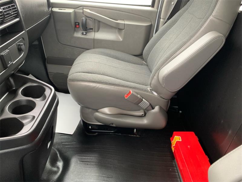 gmc Fourgonnette Savana utilitaire 2023 - 24