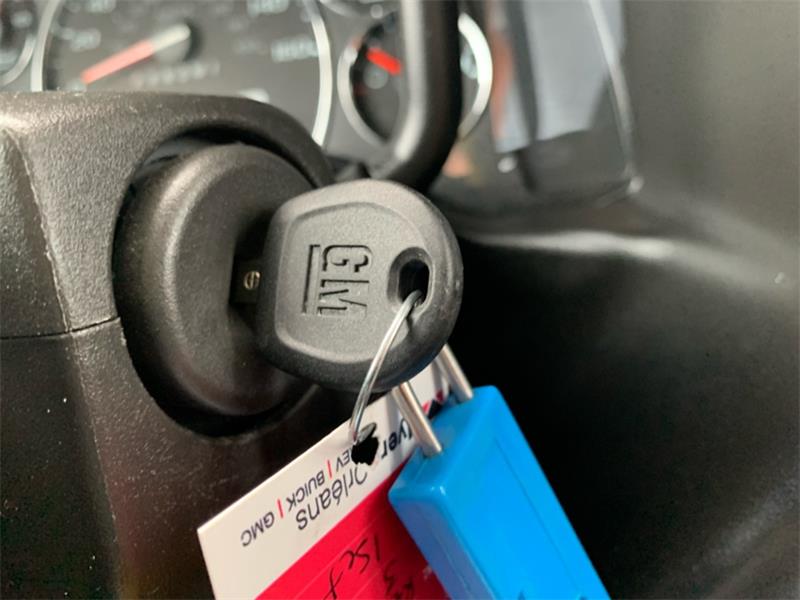 gmc Fourgonnette Savana utilitaire 2023 - 28