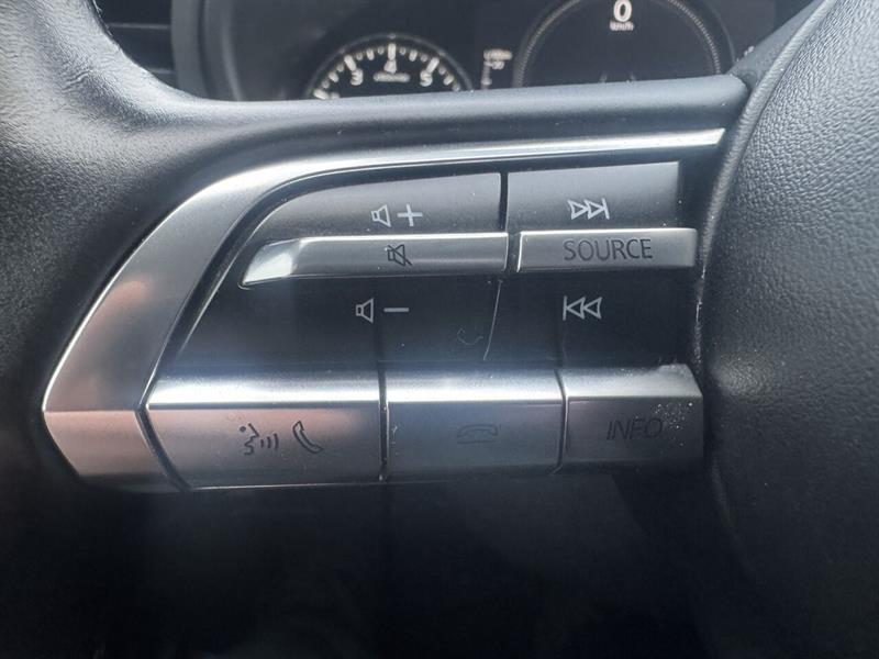 mazda Mazda3 2022 - 16