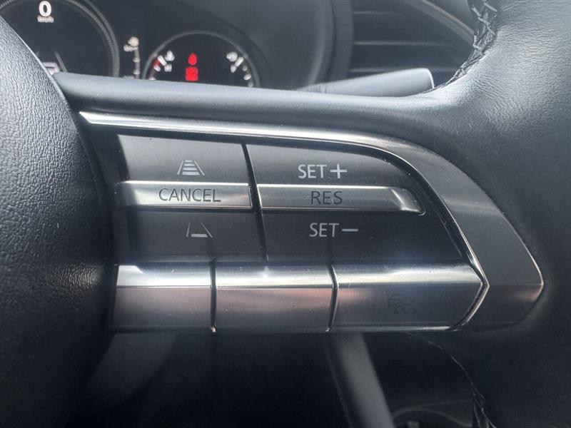 mazda Mazda3 2022 - 17