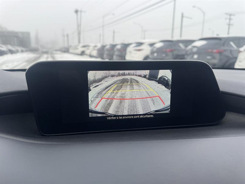 mazda Mazda3 2022 - 23