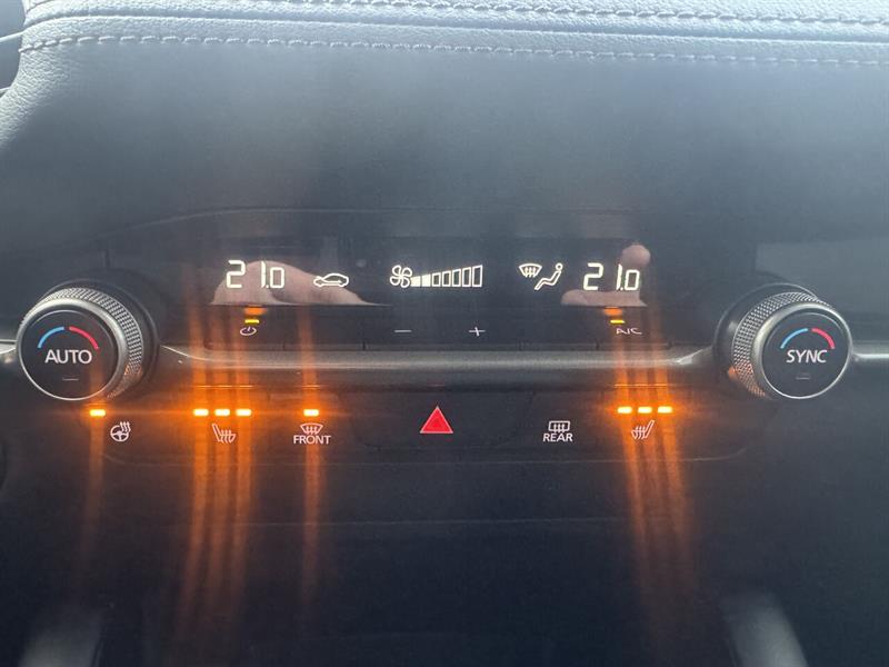 mazda Mazda3 2022 - 25