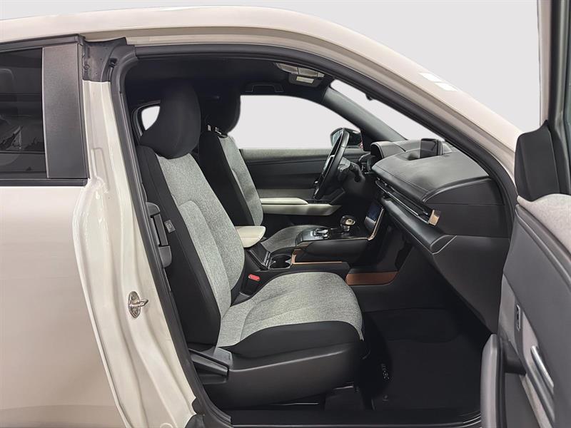 mazda MX-30 2022 - 8