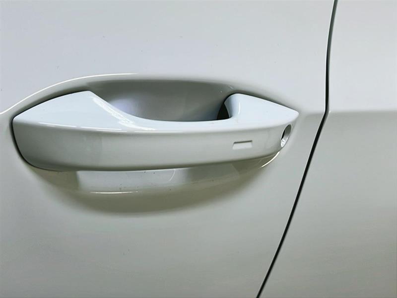 volkswagen Golf R 2025 - 18