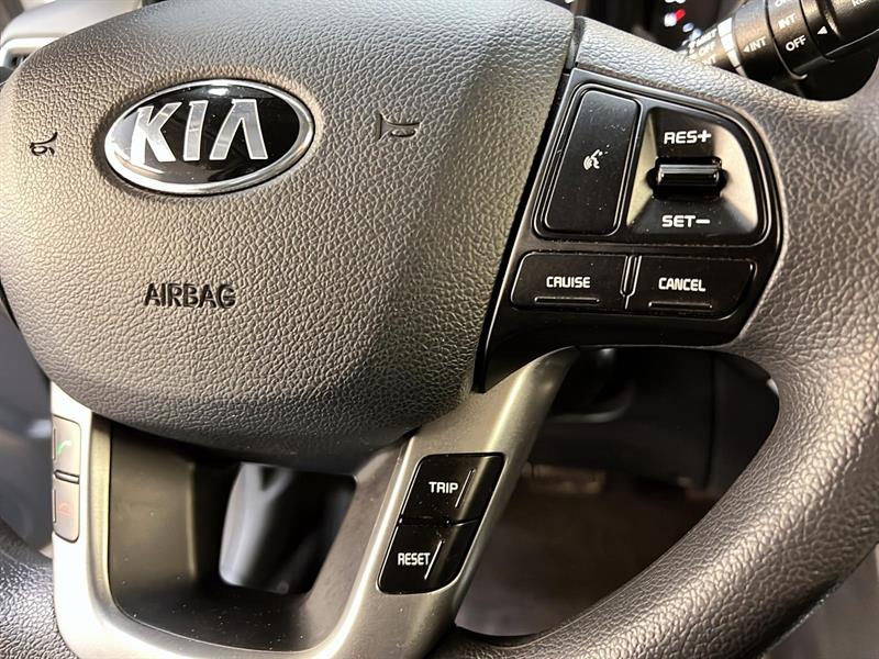 kia Rio5 2017 - 16