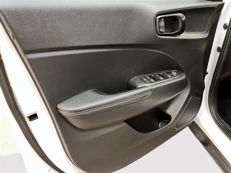 hyundai Venue 2024 - 23