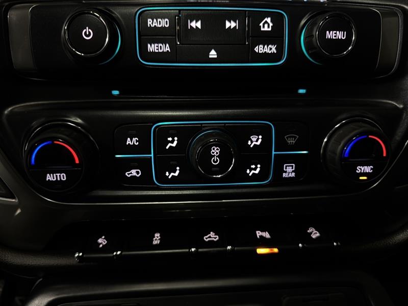 chevrolet Silverado 1500 2018 - 15