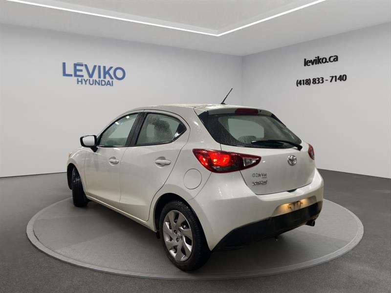 toyota Yaris Hatchback 2020 - 3