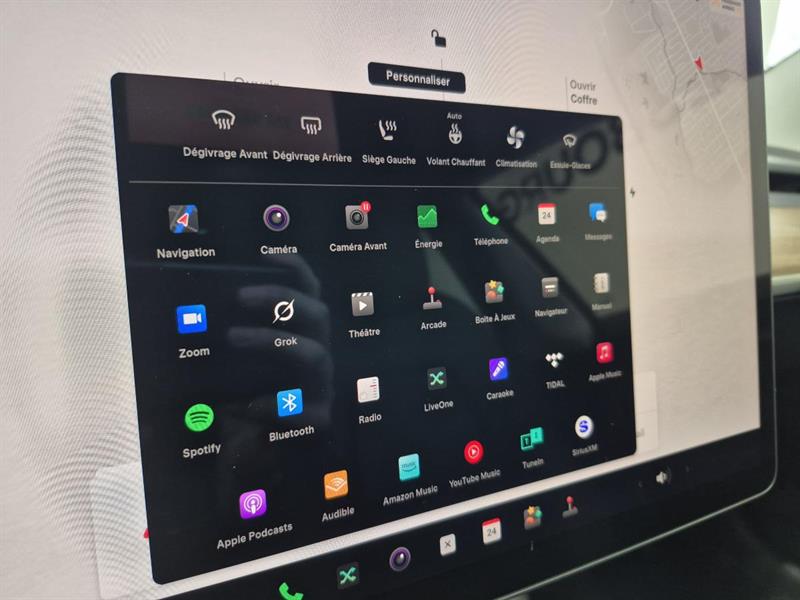 tesla Model 3 2023 - 12