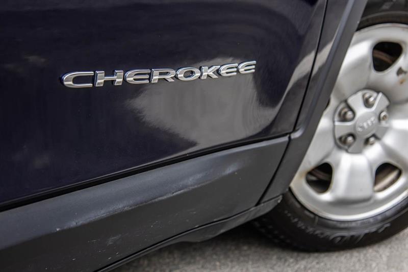 jeep Cherokee 2016 - 10