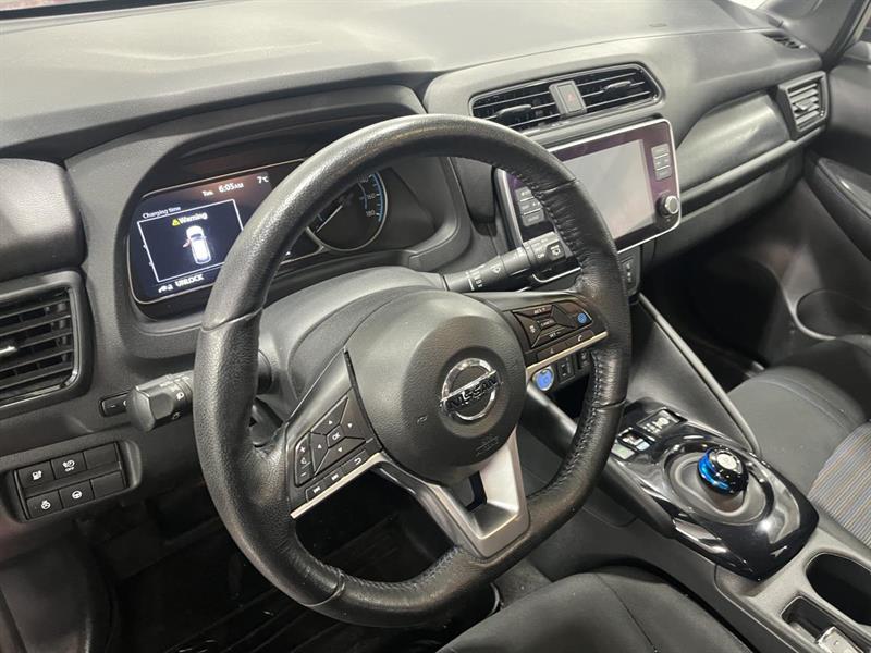 nissan LEAF 2022 - 14