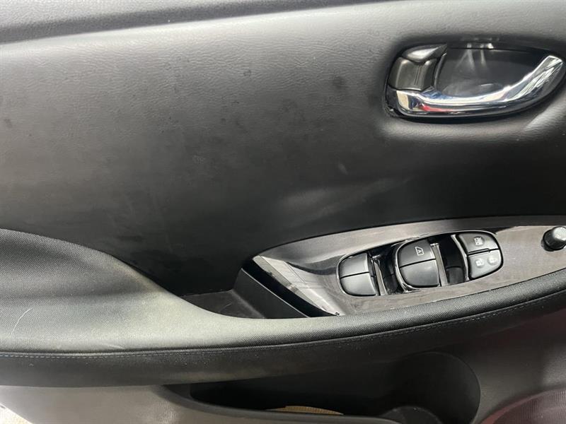 nissan LEAF 2022 - 15