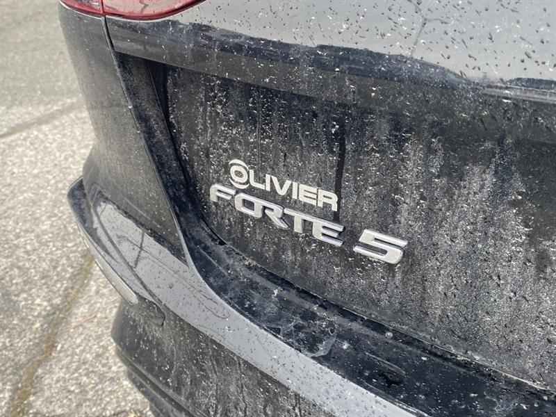 kia Forte5 2021 - 16