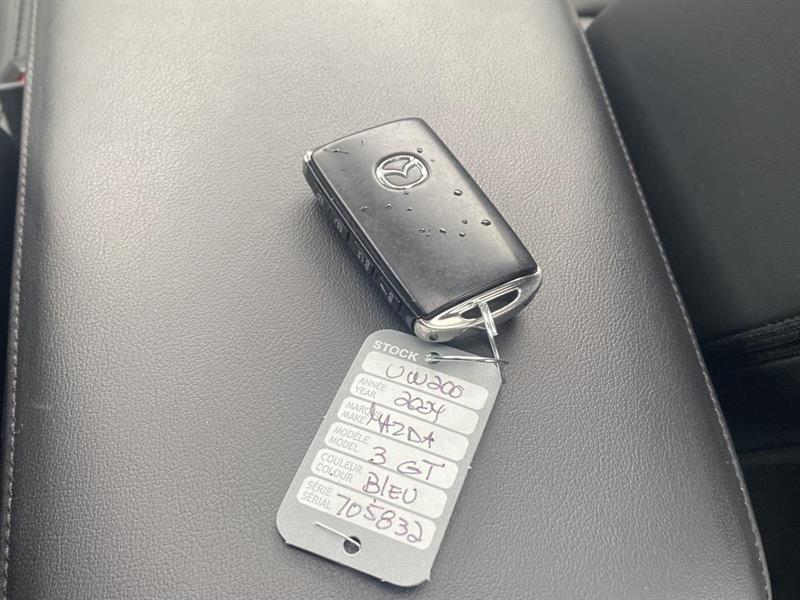 mazda Mazda3 2024 - 32