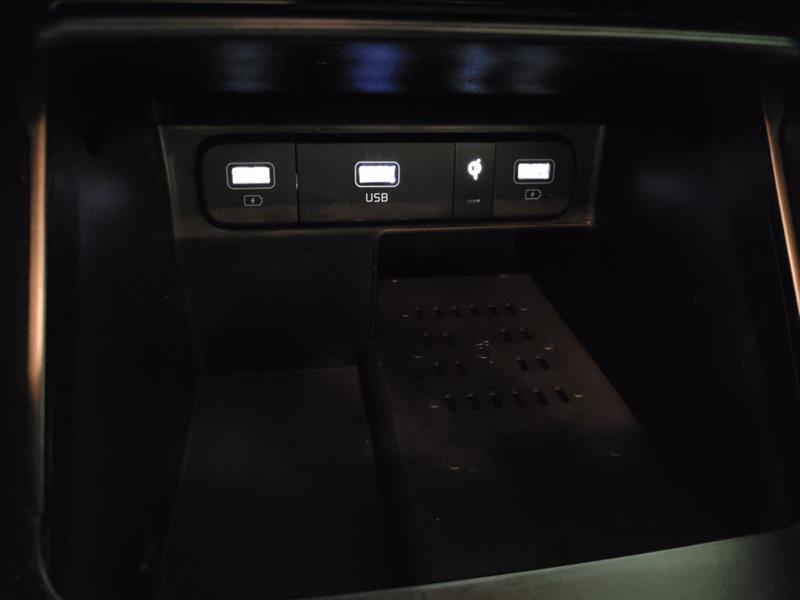 kia Sorento 2023 - 19